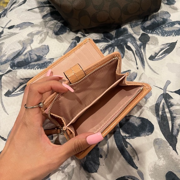 Coach wallet - Picture 4 of 4